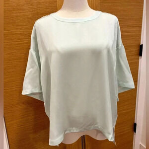 Lita By Ciara - Short Sleeve Silk Top - Sprout Green -Size Small NWT
